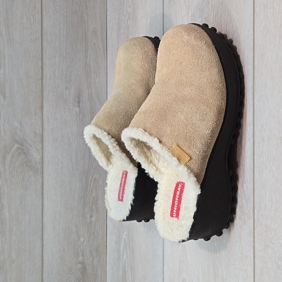 Vintage Unionbay Y2K Power Leather Insulated Mary Jane PlatformMule shoes sz 11 - Picture 2 of 12